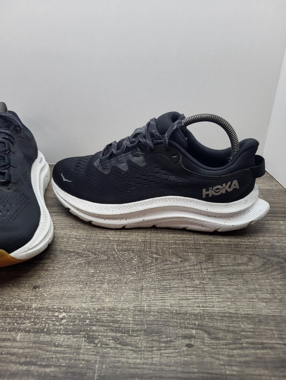 Hoka One One Kawana 2 Women's Size 8.5 B Running Shoes Black White - Picture 2 of 10